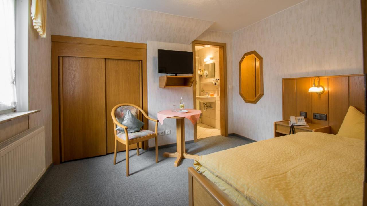 Landhotel Gasthof Zur Post Langewiese Værelse billede